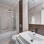Отель Boutique Diama Mratin