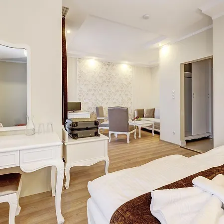 Boutique Diama ホテル Mratín