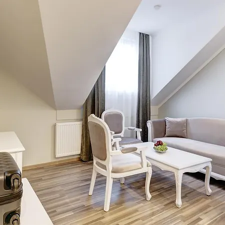 Hotel Boutique Diama Mratin