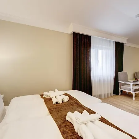Hotel Boutique Diama 4*