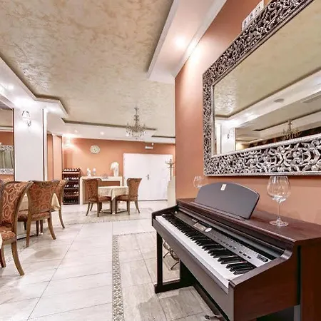 ホテル Boutique Diama 4*